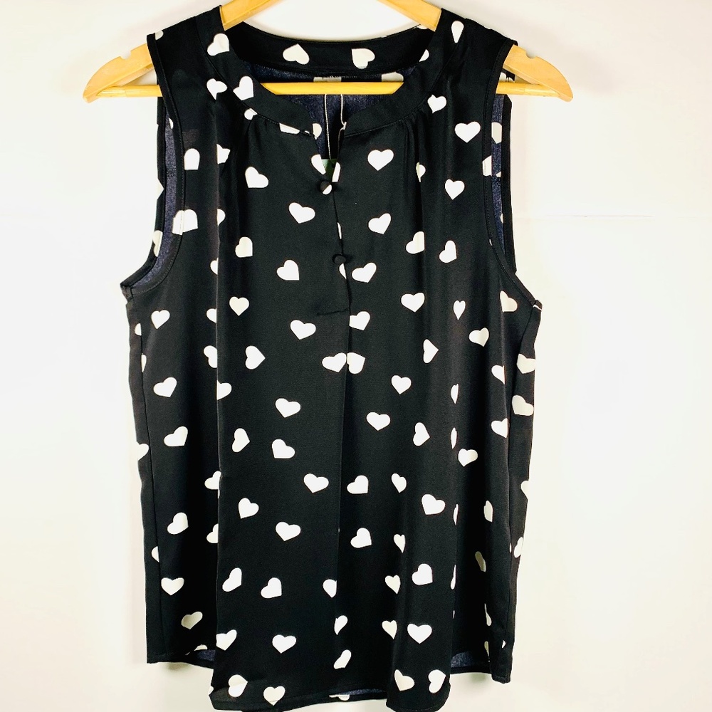 Casual Black & White heart print sleeveless soft chiffon blouse button accents
